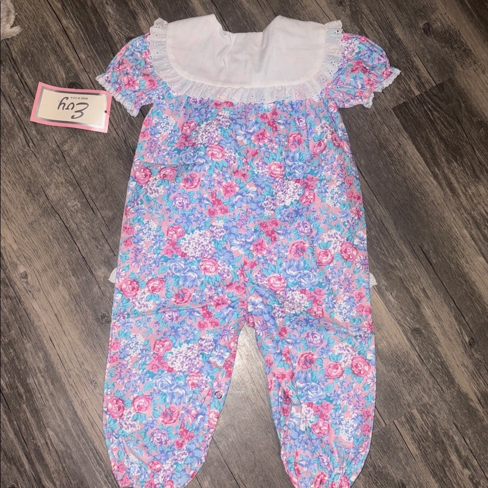 Vintage vintage-baby romper with a floral print, white collar, NWT size 18 - Picture 5 of 6